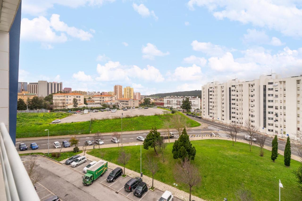 Apartment Lisboa, Cidade, Elegant With Air Cond, Free Wifi And Near Metro, By Ig *