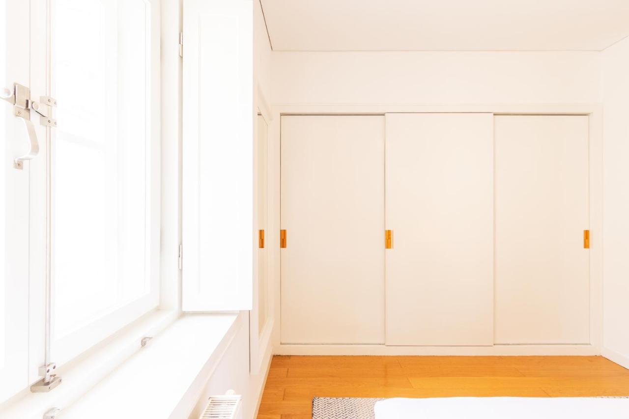 Joivy Chiado Self Check-in 2-br Flat With Parking Appartement *