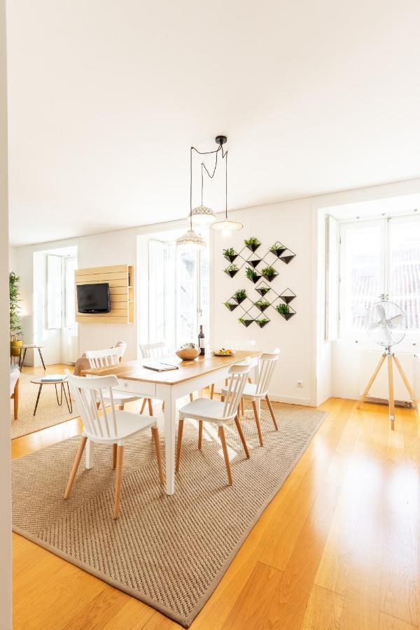 Appartement Joivy Chiado Self Check-in 2-br Flat With Parking Lissabon