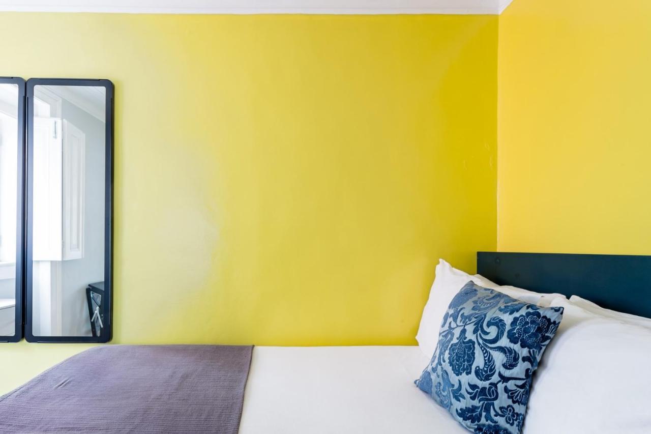 Avenida Da Liberdade Area, Bright And Newly Renovated 2 Bedroom Apartment, Historical Center Appartement Lisboa
