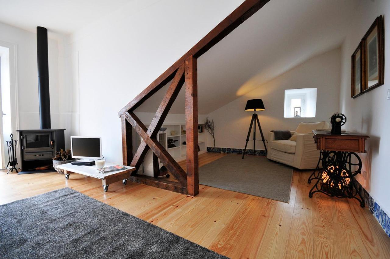 Apartment Charming In Alfama With River View! Lisbon