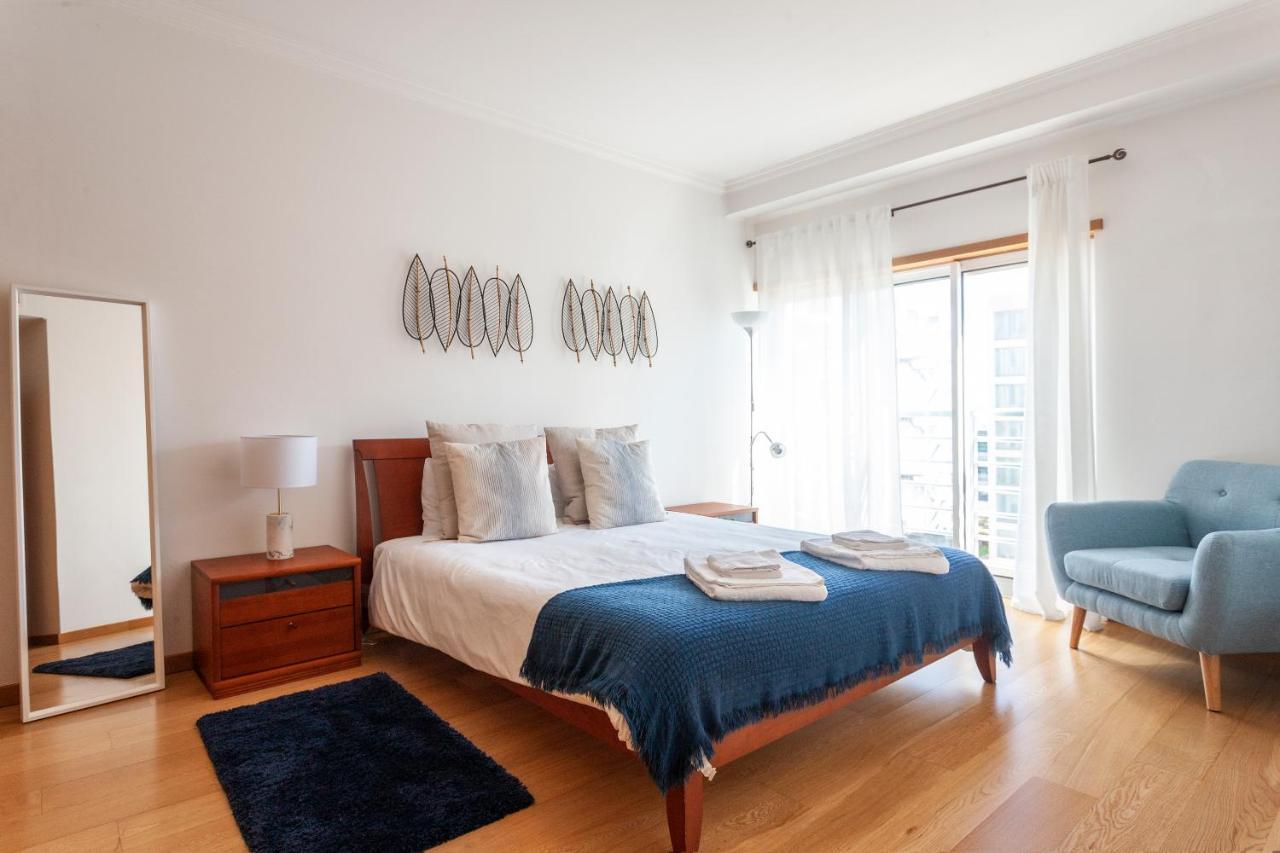 Orient - Modern, Spacious And Sunny! By The River! * Lissabon