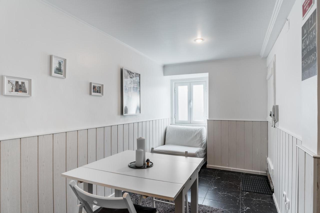 Apartment Close To Belem, With A Terrace Ii Lissabon