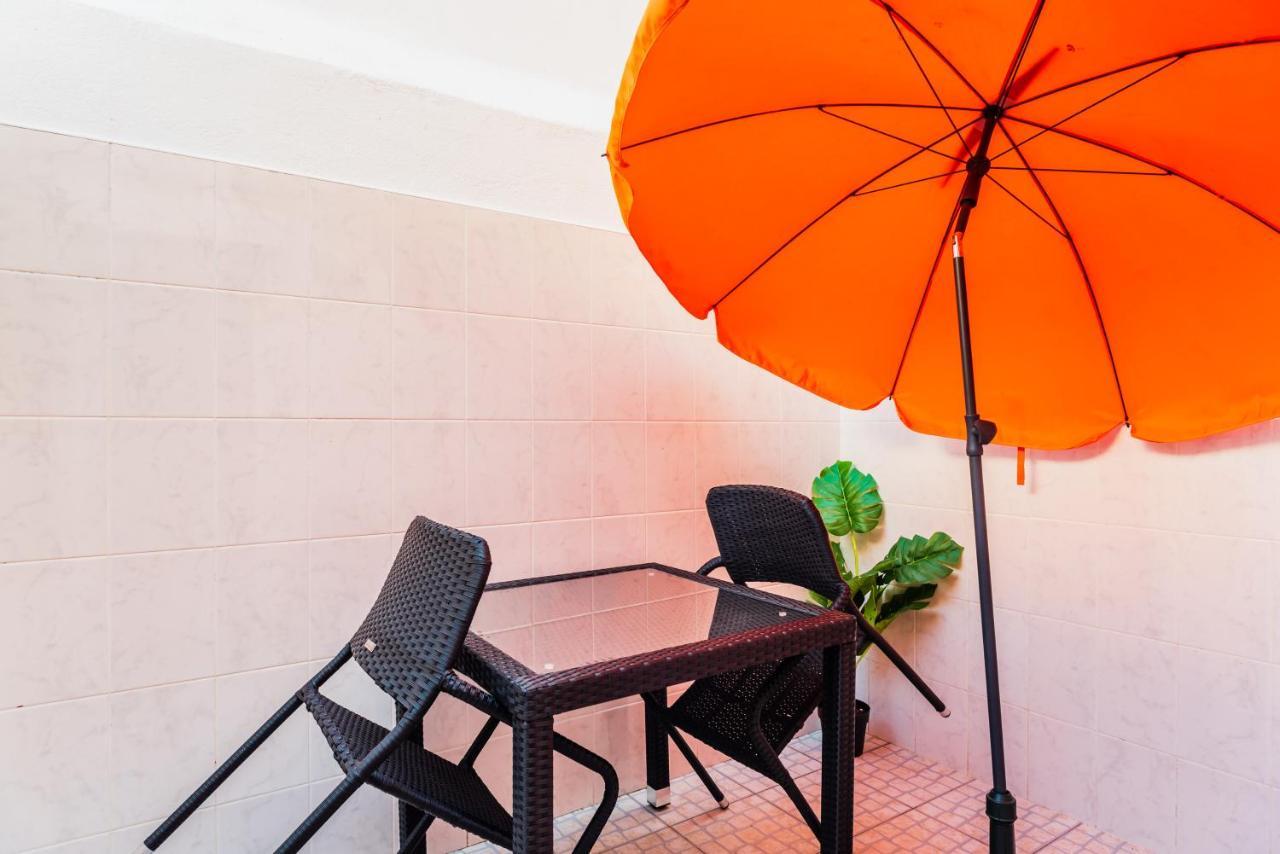 Close To Belem, With A Terrace Ii Apartment
