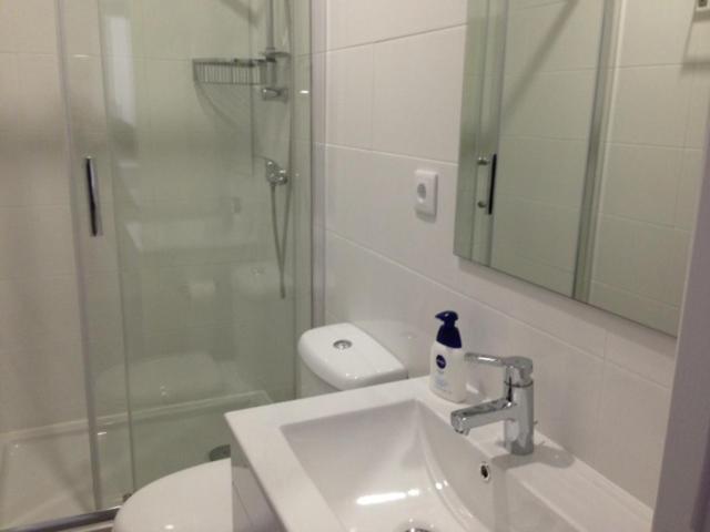 Appartement Confortable 1 Bedroom At Roma Avenue - 1a
