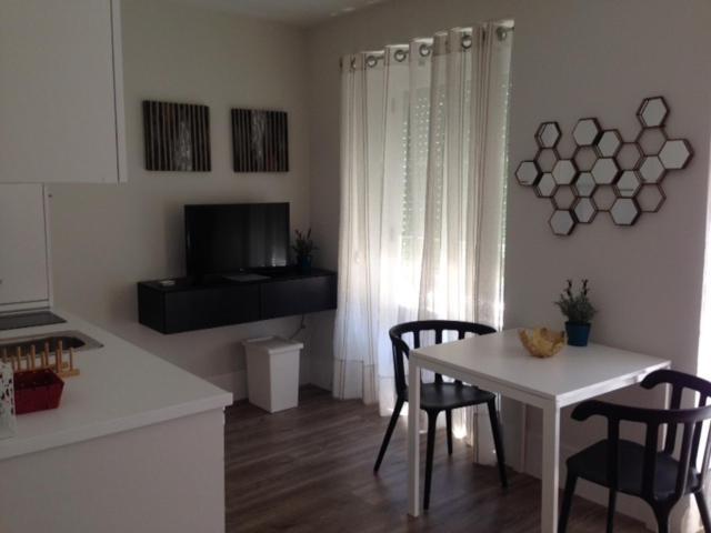 Confortable 1 Bedroom At Roma Avenue - 1a Lissabon