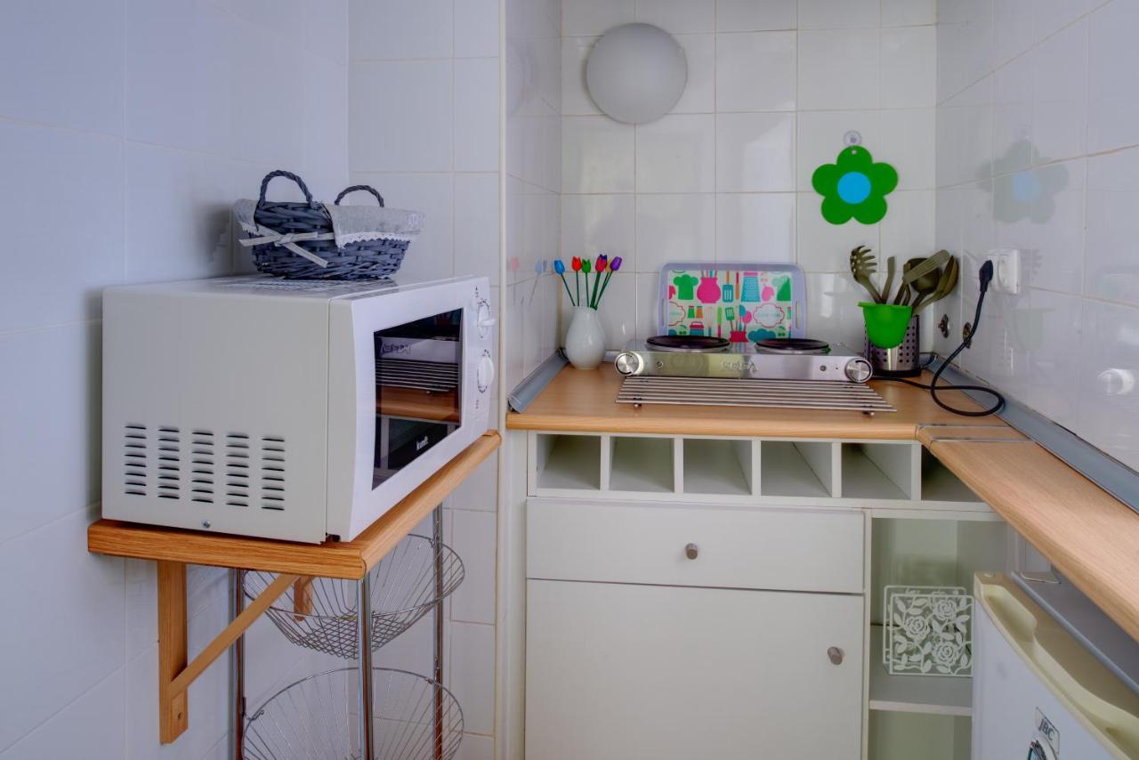 Cozy House By Famous Flea Market With Terrace Lisboa