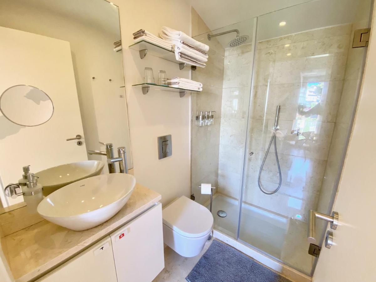 Apartment Myplaceforyou: With And Tagus Views *