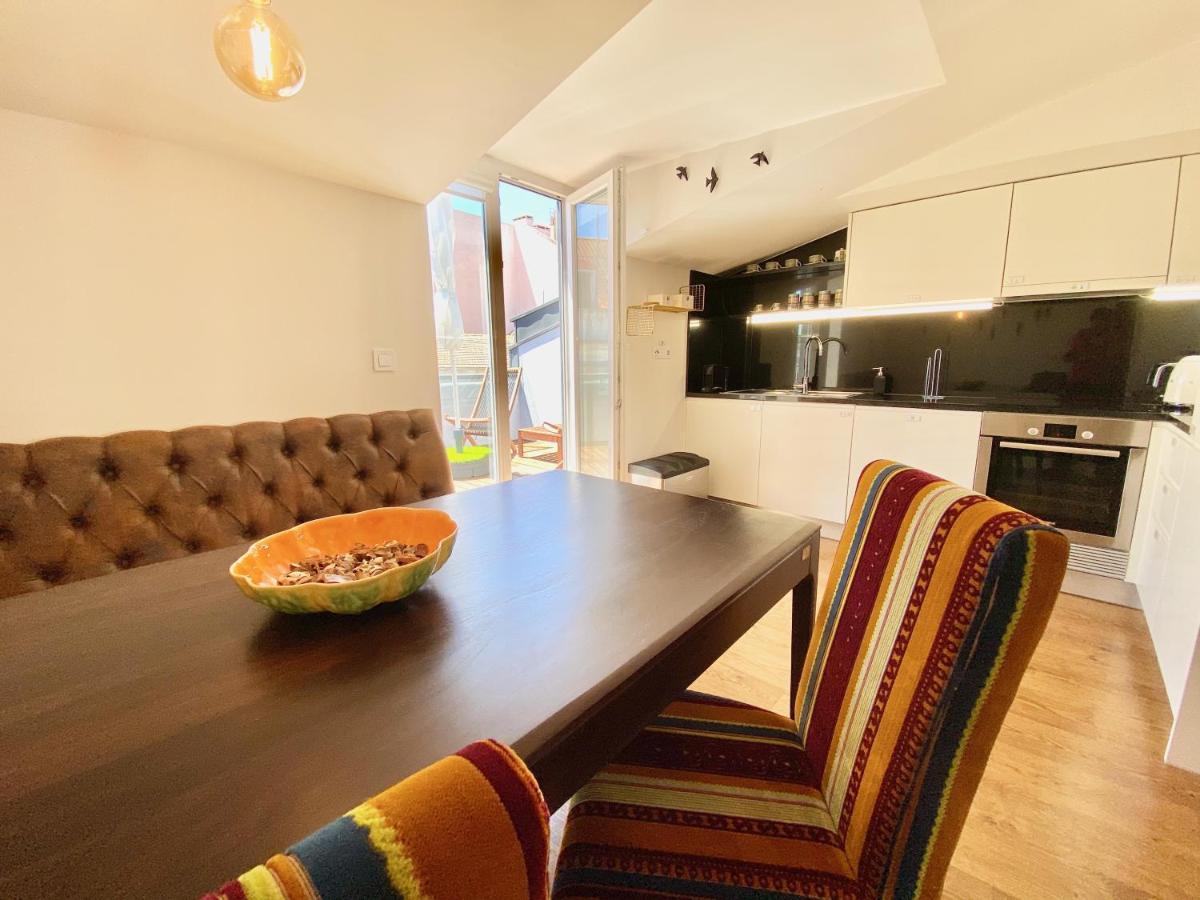 Apartment Myplaceforyou: With And Tagus Views Lisbon