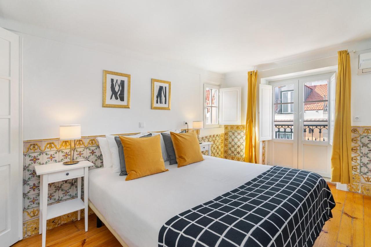 Apartment Whome Charming And Historical In Santa Justa Lissabon