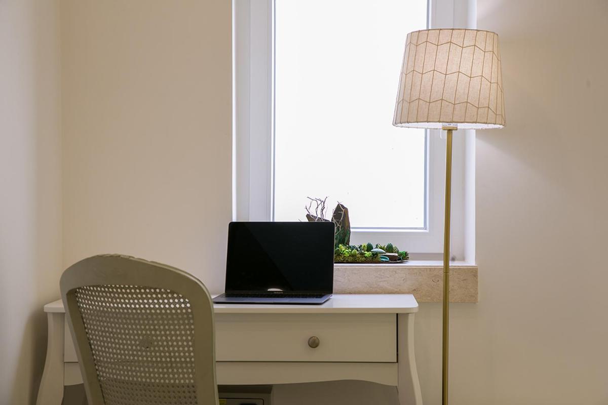 Amalia Near Rossio Square Gasthof 3*