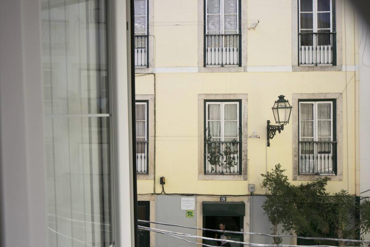 Central Cozy & Near The Subway Apartment Lissabon