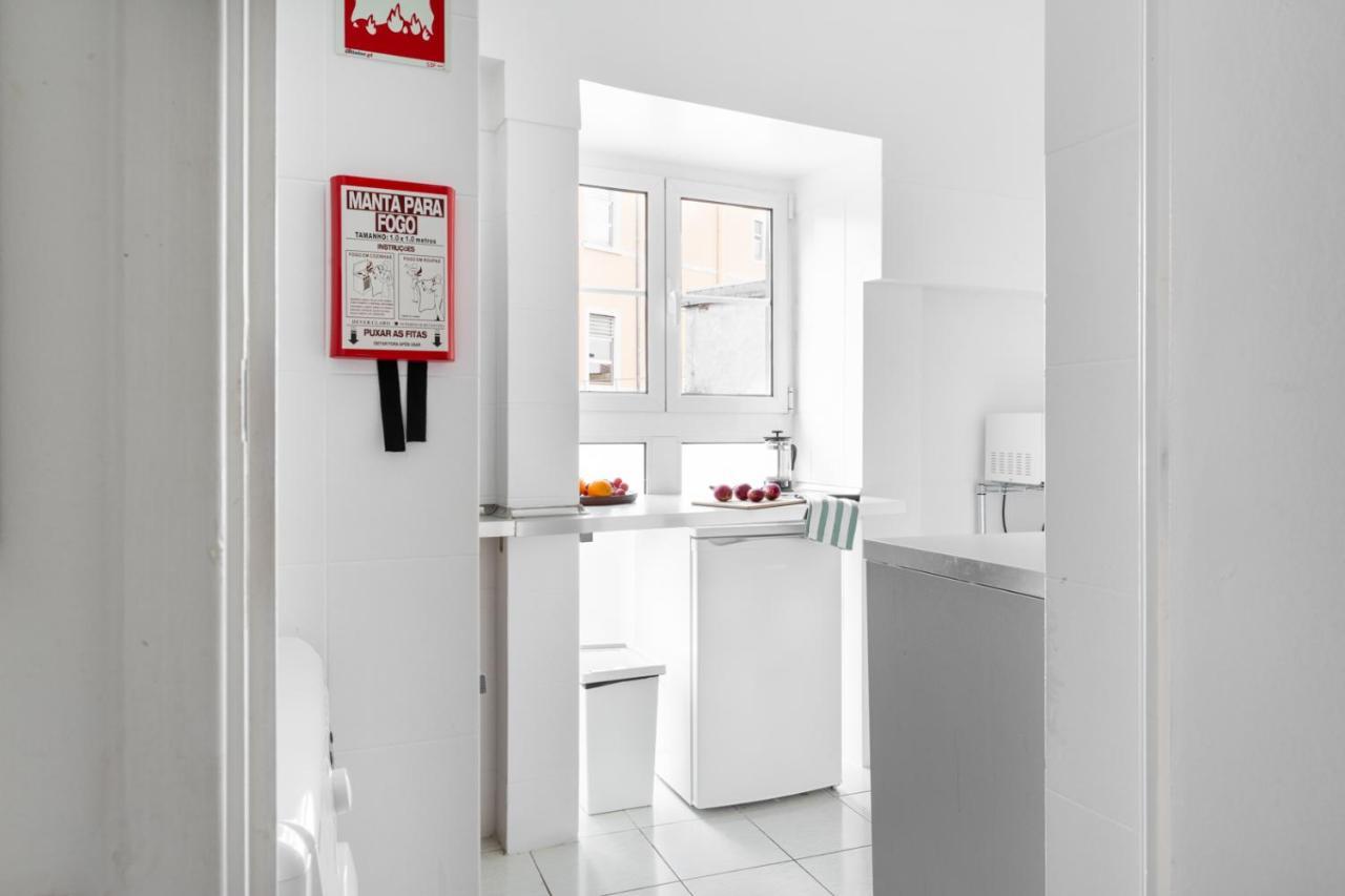 Altido Stunning 4br Apt With Terrace And Seaview In Alfama * Lisbon
