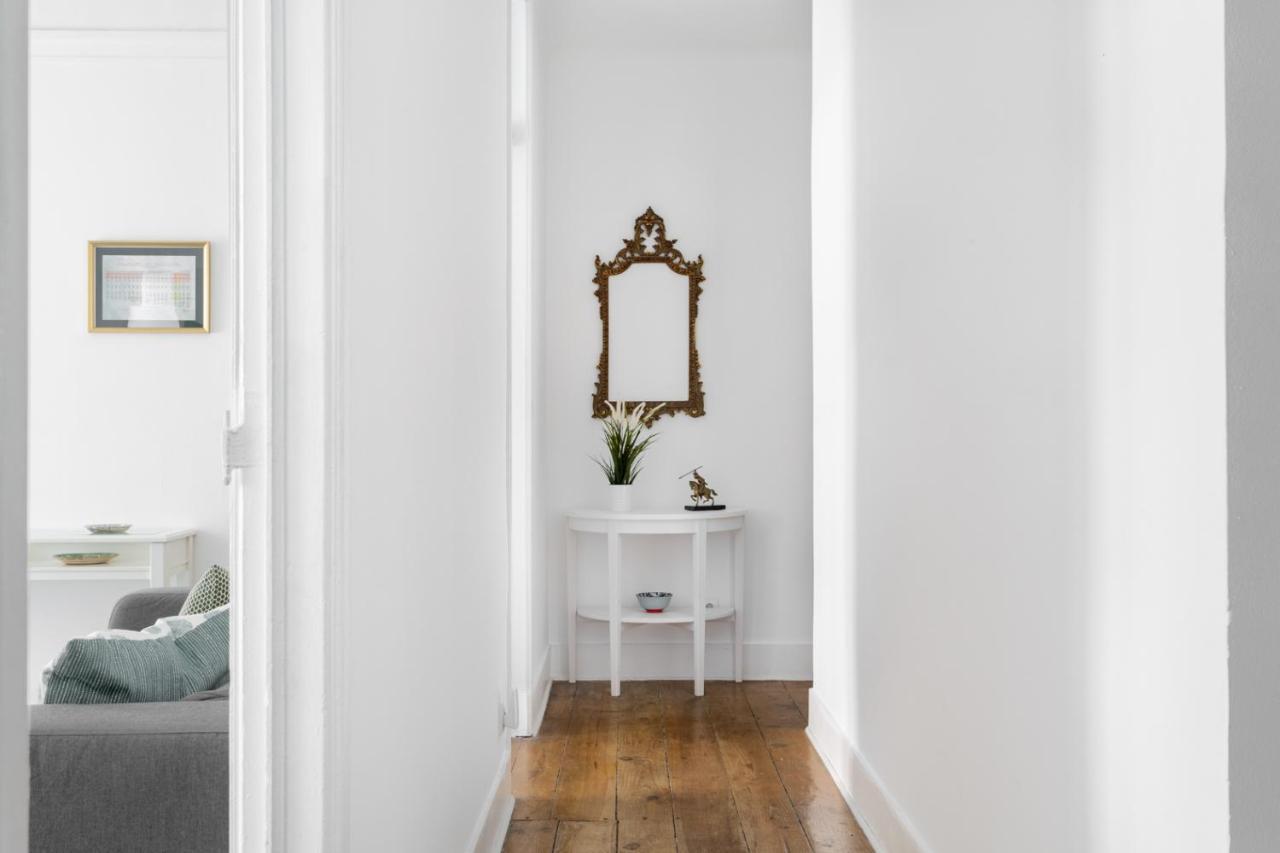 Apartment Altido Stunning 4br Apt With Terrace And Seaview In Alfama Lisbon