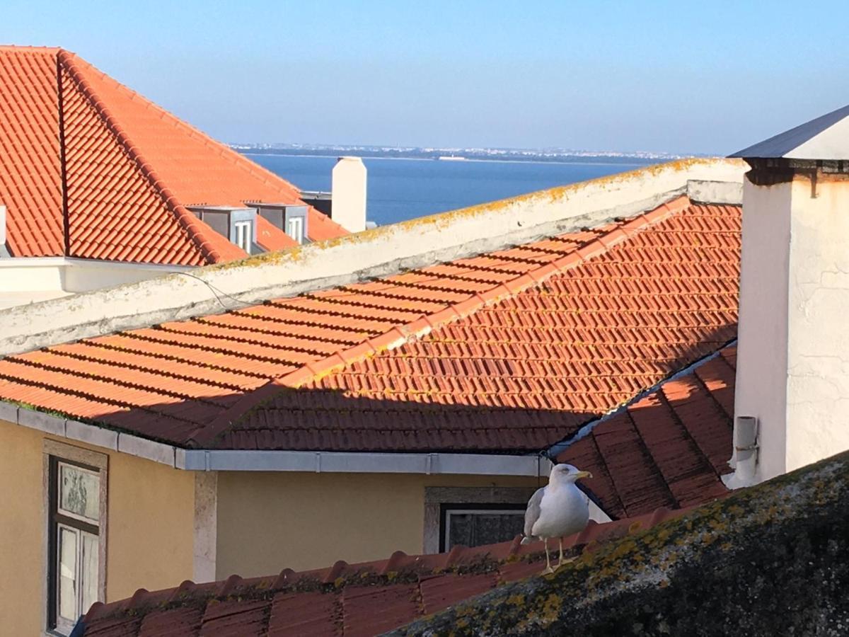Apartment Altido Stunning 4br Apt With Terrace And Seaview In Alfama Lisbon