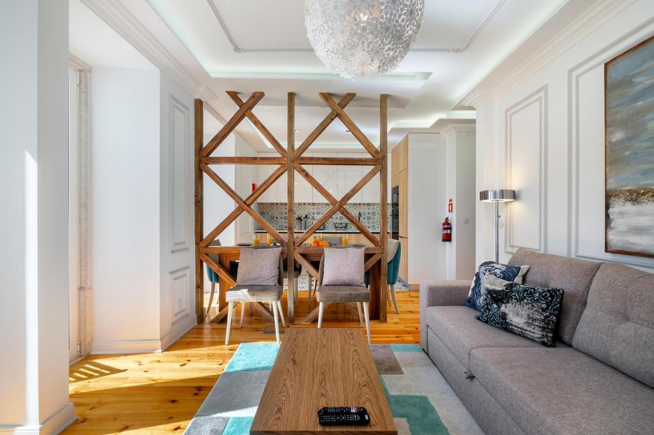 Appartement Whome | Great Location & Large Family W/patio *