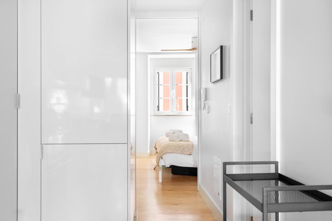 Apartment Joivy Principe Real 2br With Terrace Nearby Botanical Garden Of