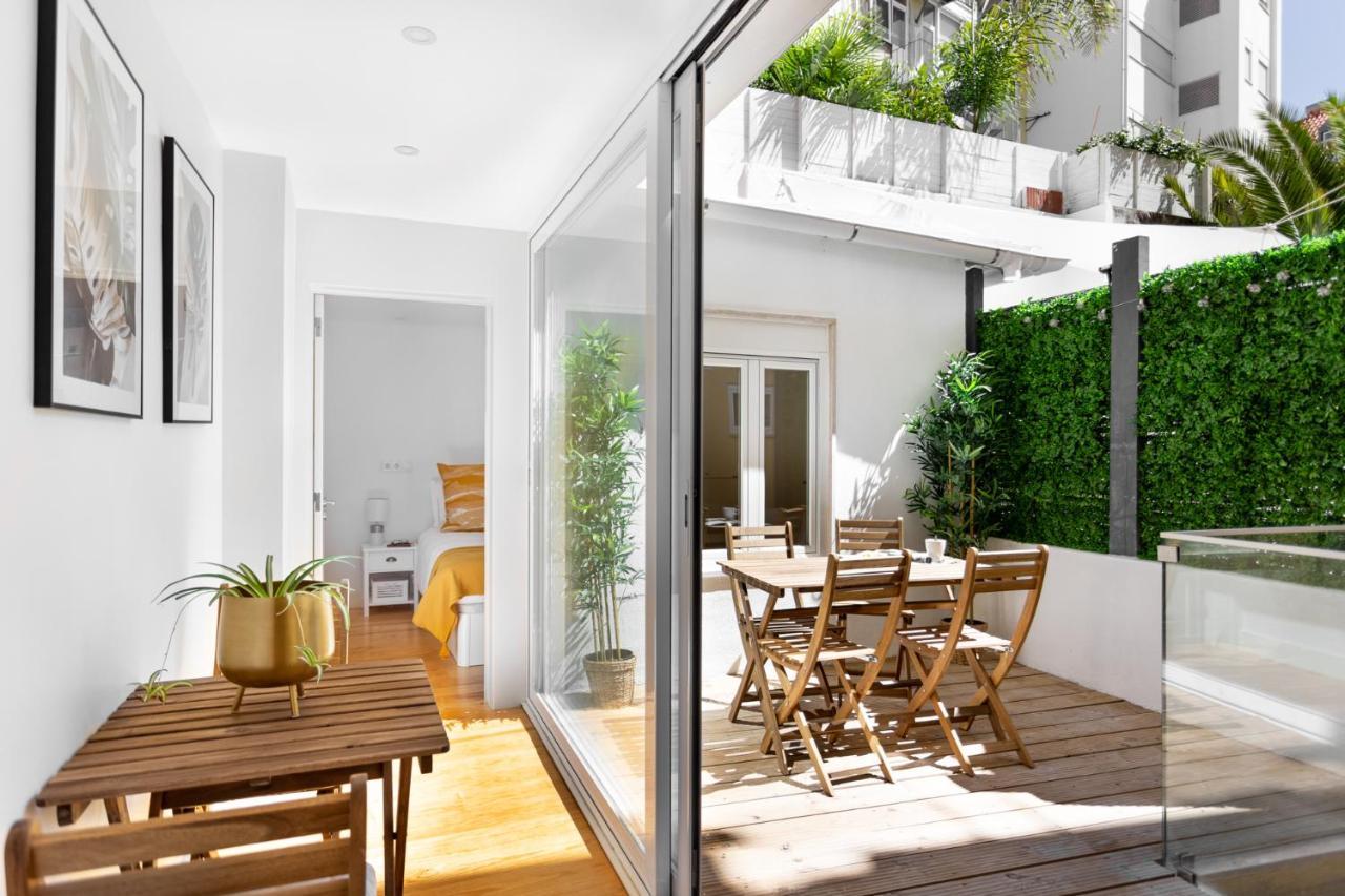 Joivy Principe Real 2br With Terrace Nearby Botanical Garden Of Apartment Lissabon