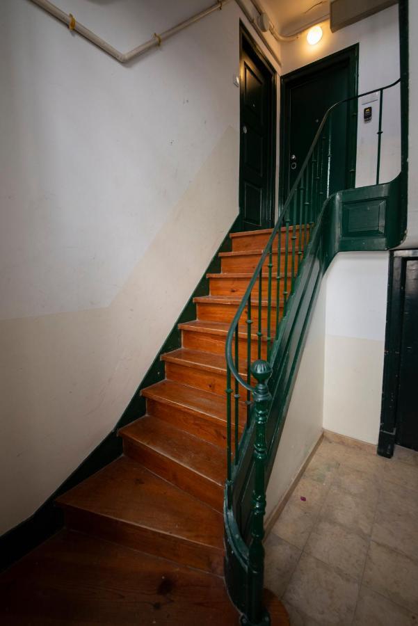 Appartement Serene Hideaway In Chiado Lissabon