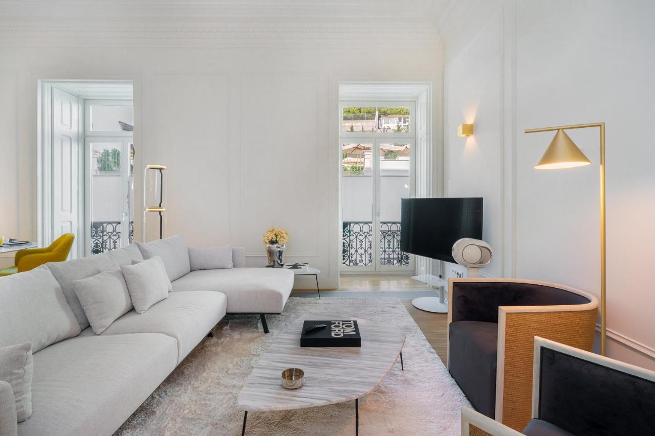 Whome | Av. Da Liberdade Deluxe W/ S-pool, Gym & Parking Lisboa