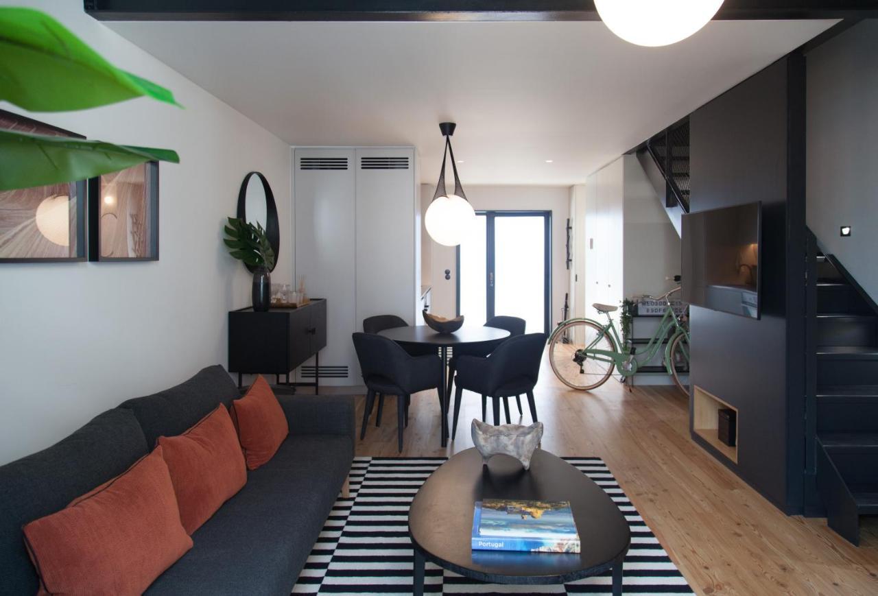 Apartment Flh Intendente Elegant Mezzanine With Balcony Lissabon