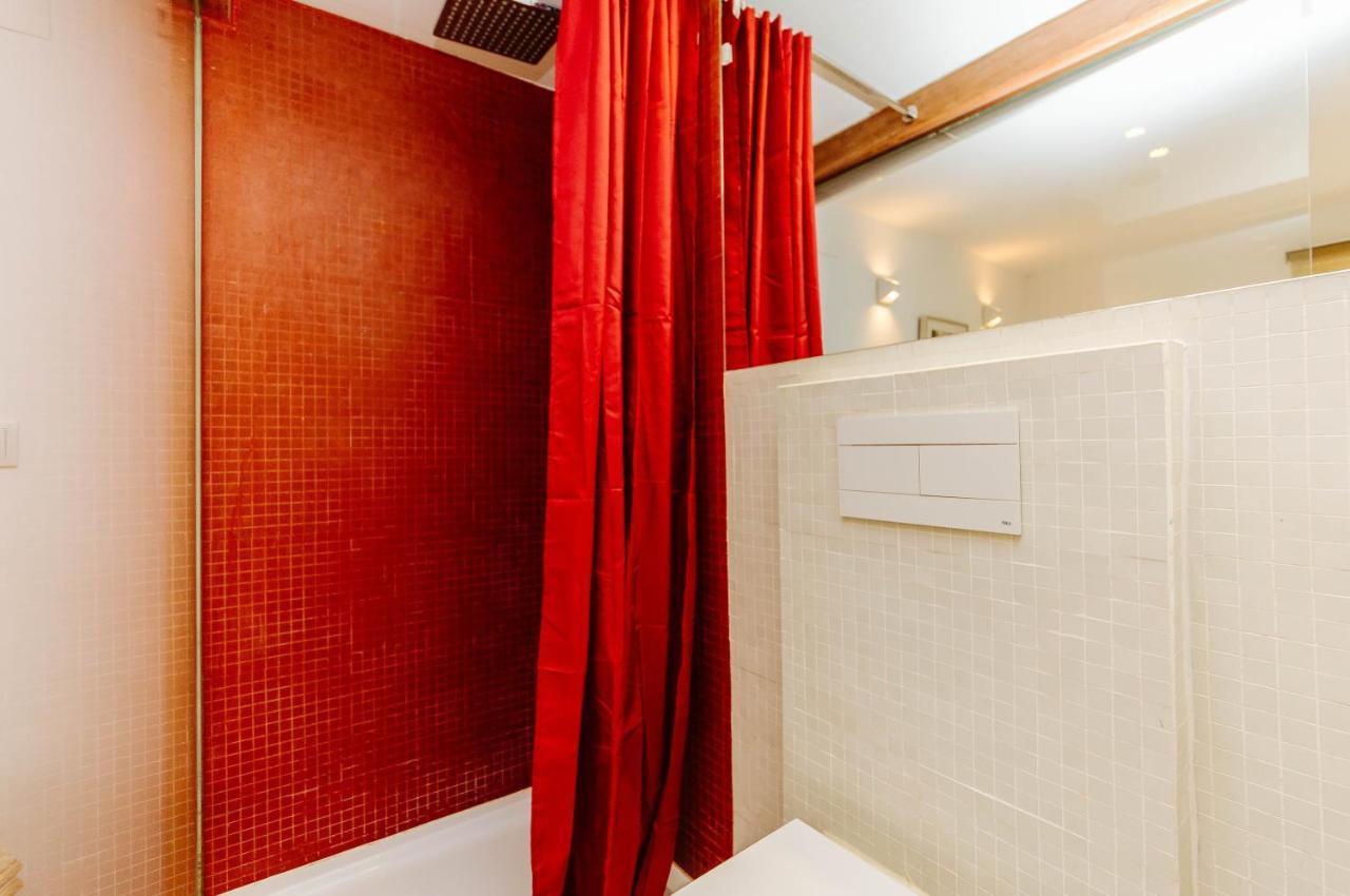 Rent4rest Bairro Alto Charming 1bd * Lisbon