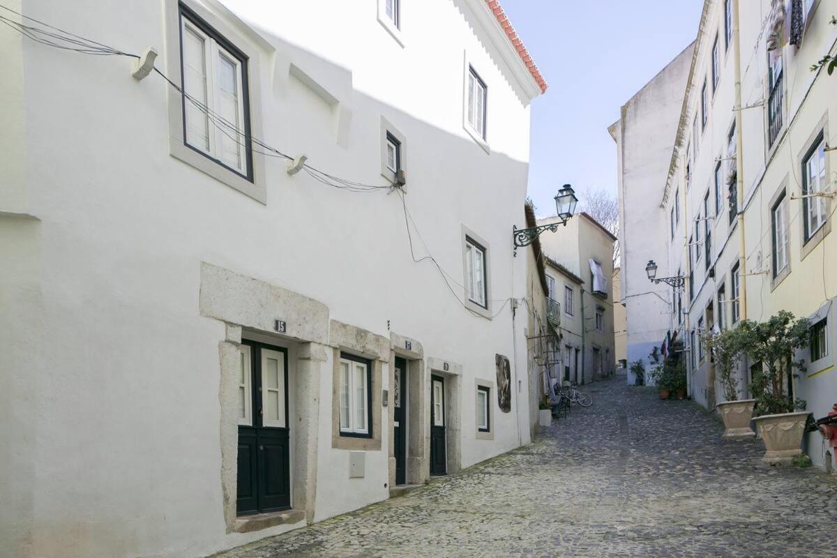 Central Cozy & Near The Subway Apartment Lissabon