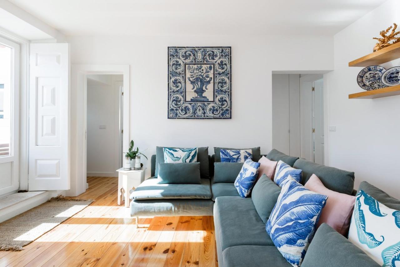 Alfama Terrace River And Historic View Spacious And Charming Ground Floor 18th Century Building Lissabon