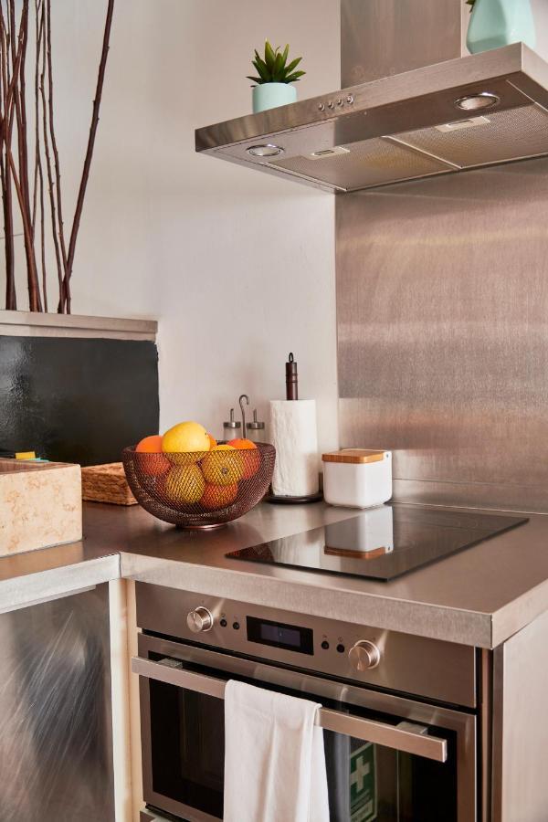 Renovated Charming Apartment, By Timecooler Appartement Lissabon
