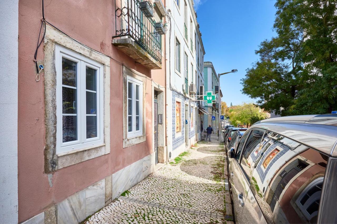 Renovated Charming Apartment, By Timecooler Appartement Lissabon