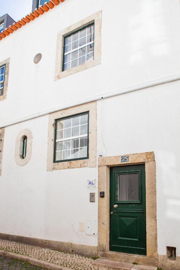 Appartement Alfama Delight Panoramic River And Historic Views 3 Bedrooms And 2 Bathrooms Ac 18th Century Building Lissabon
