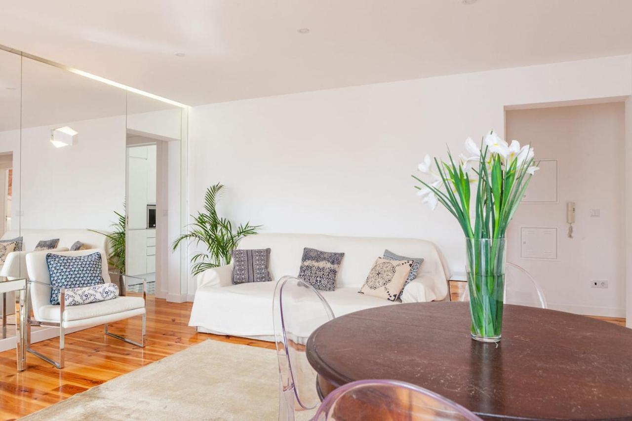 Appartement Alfama Delight Panoramic River And Historic Views 3 Bedrooms And 2 Bathrooms Ac 18th Century Building