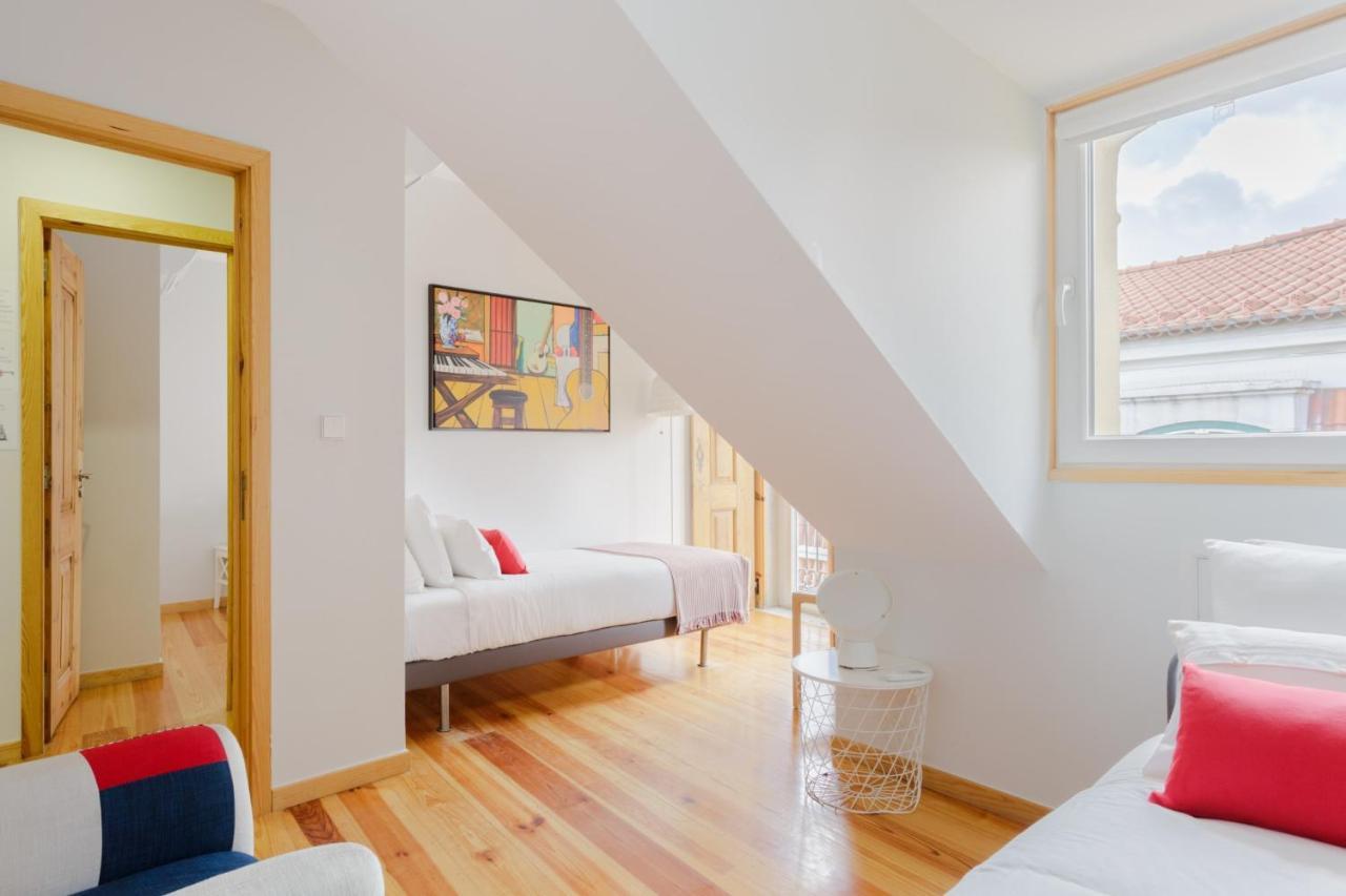 Appartement Amazing Rooftop Terrace With River And Historic View 4 Bedrooms 4 Bathrooms Ac 19th Century Building Chiado *