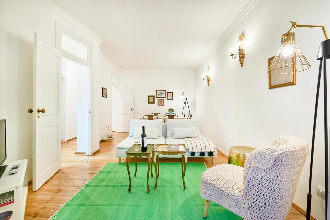 Spacious Bairro Alto With Courtyard, By Timecooler Lissabon