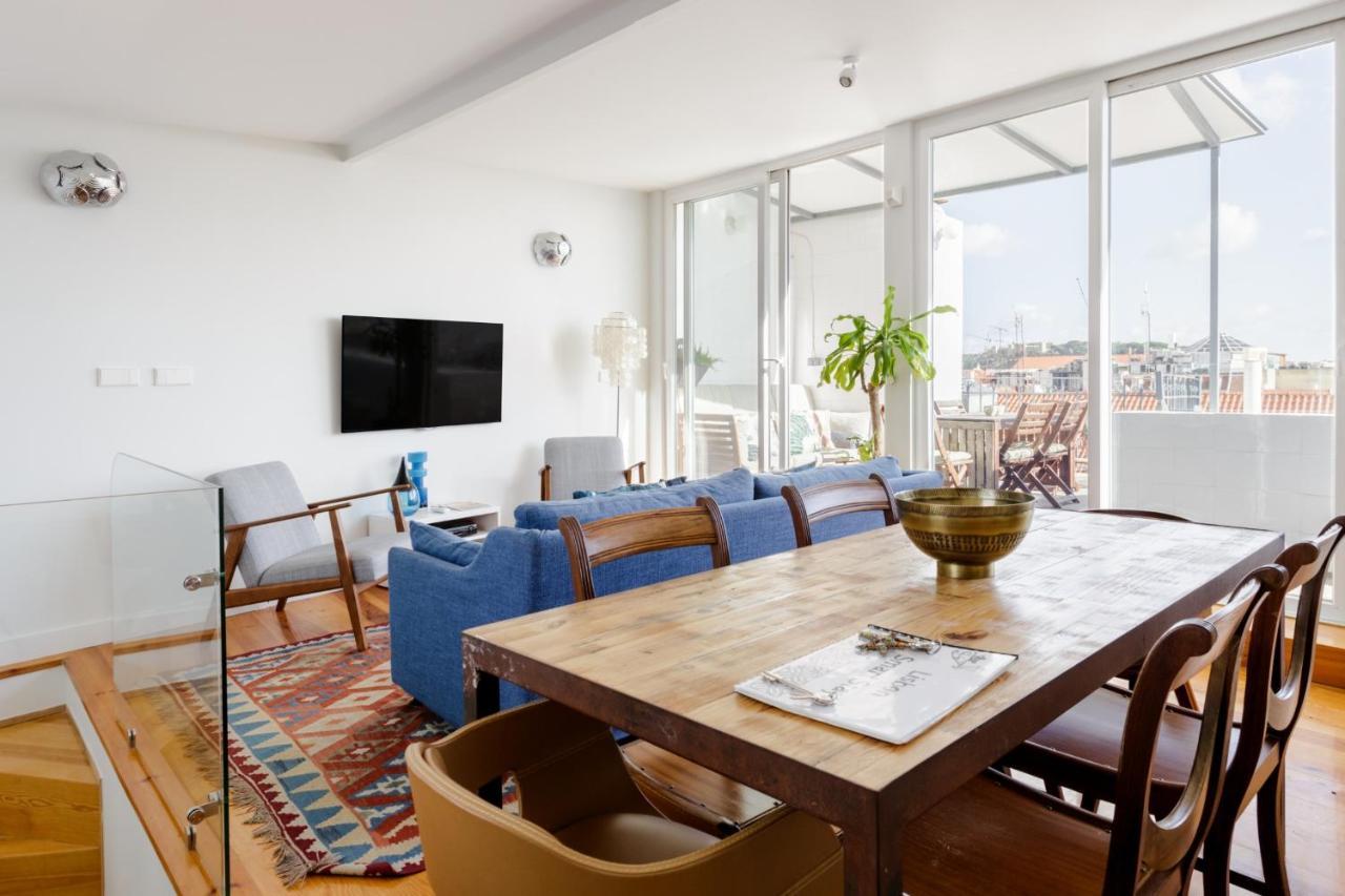 Appartement Amazing Rooftop Terrace With River And Historic View 4 Bedrooms 4 Bathrooms Ac 19th Century Building Chiado