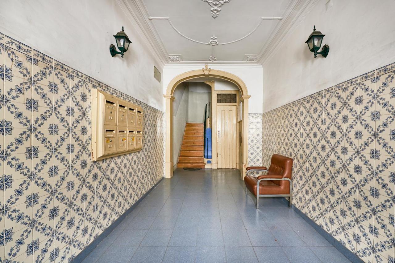 Spacious Bairro Alto With Courtyard, By Timecooler * Lissabon
