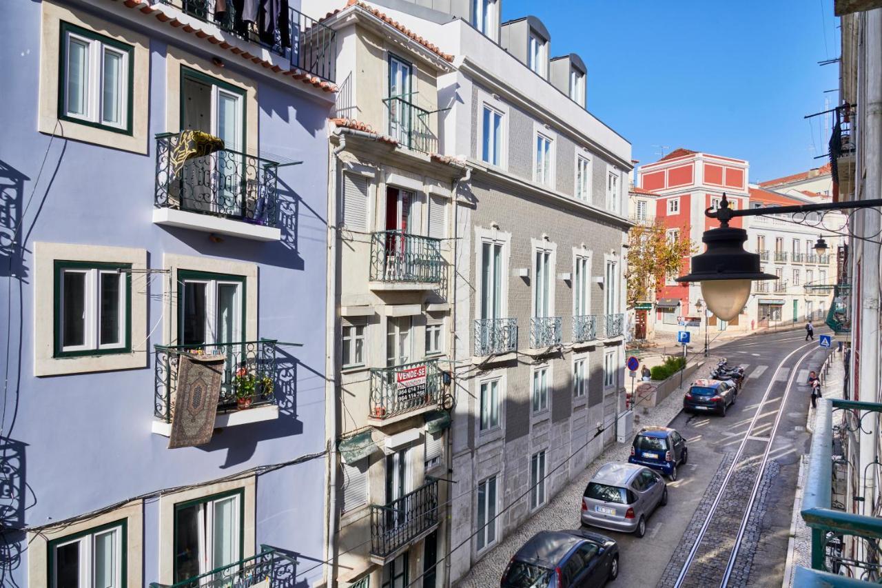 Apartment Spacious Bairro Alto With Courtyard, By Timecooler