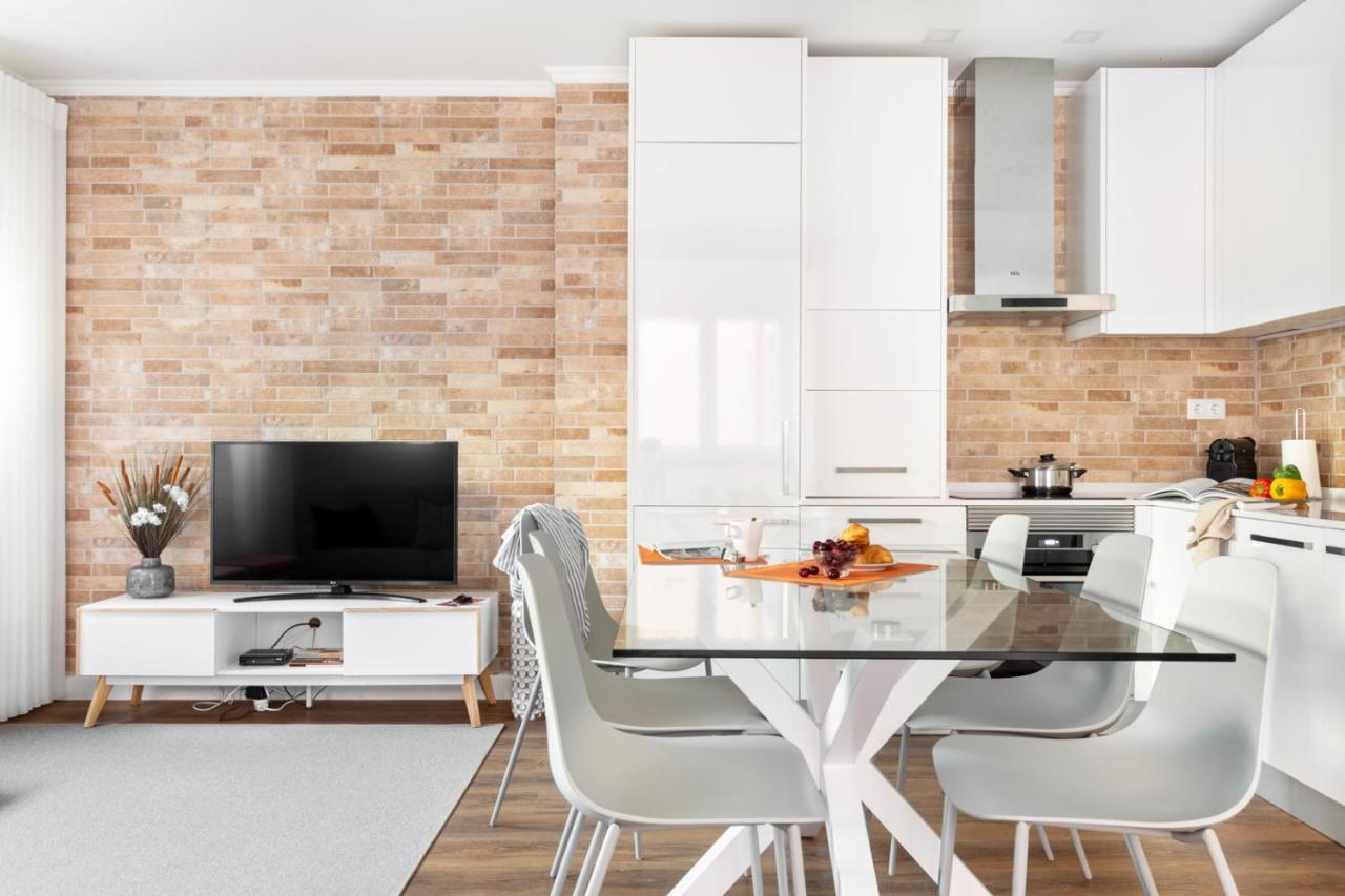 Joivy Bright And Beautiful 4br 5 Mins To Rato Subway Lisboa