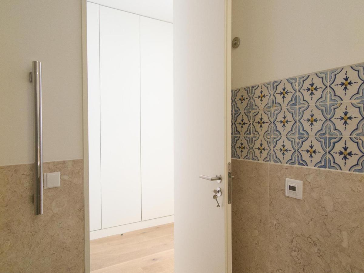 Chiado Bright Modern With Ac Elevator Lisbon