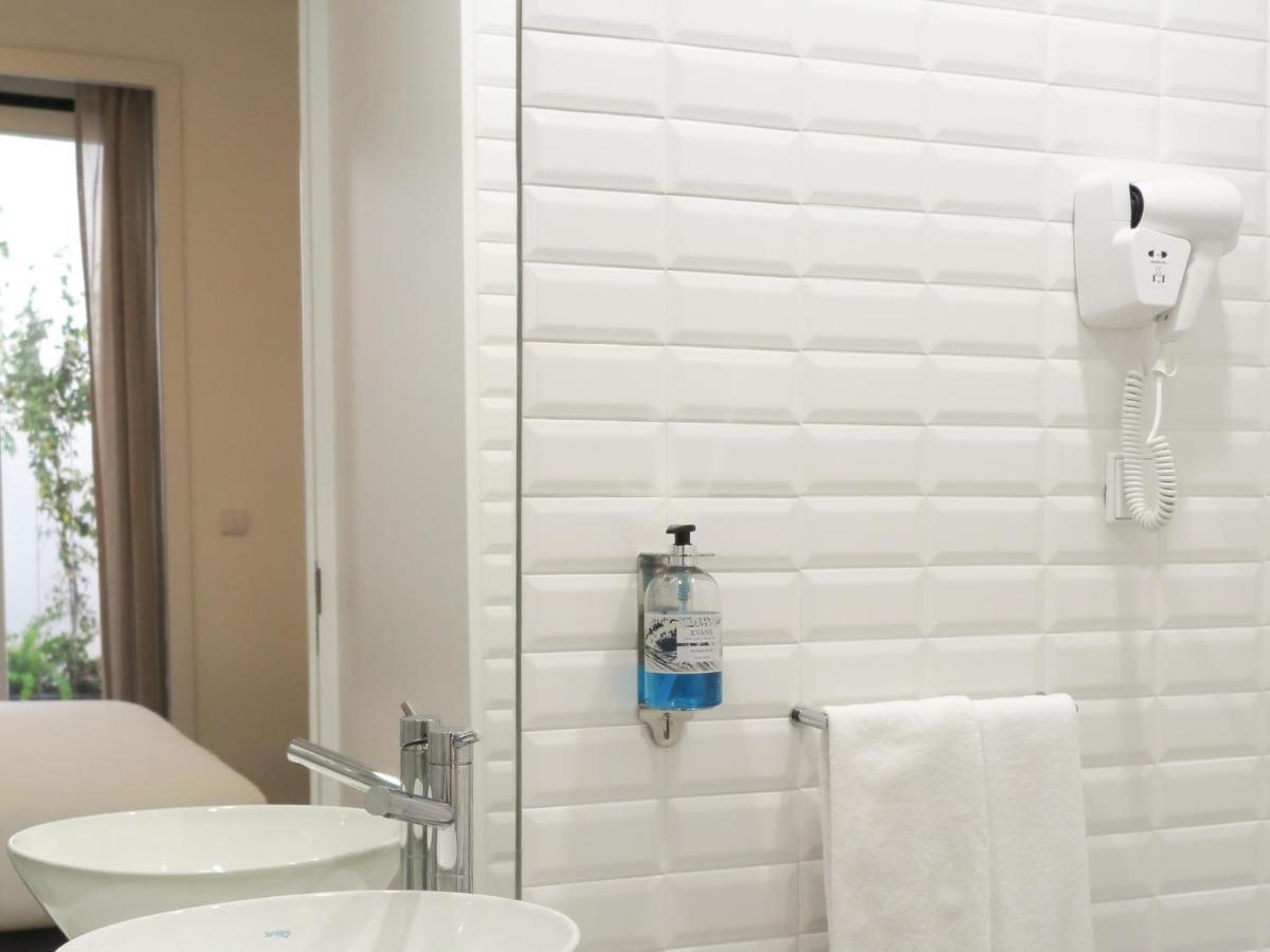 Apartamento Chiado Modern With Ac Elevator Terrace Lisboa