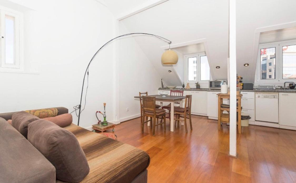 Rato Sunny Terrace Appartement