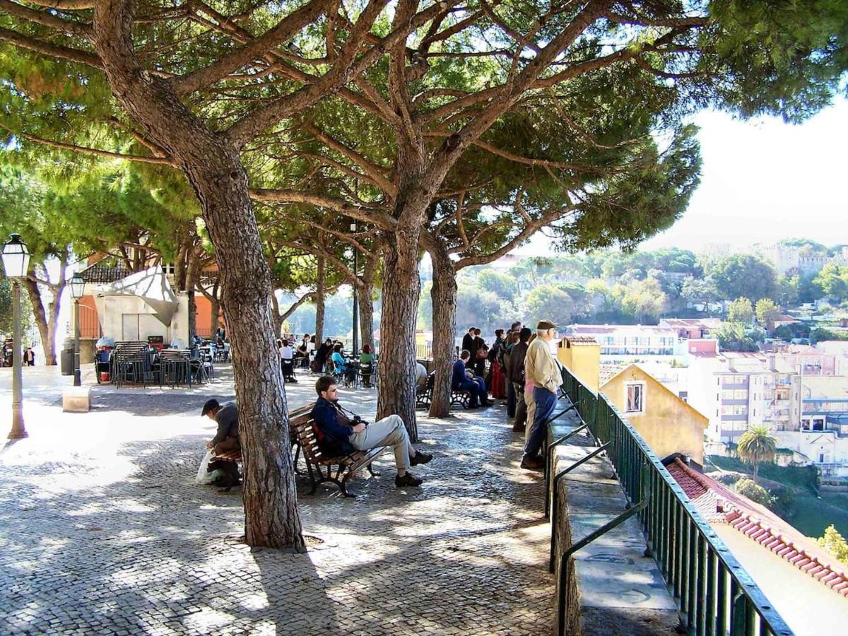 Comfortable With Balcony And Sea View In 50 M² Appartement