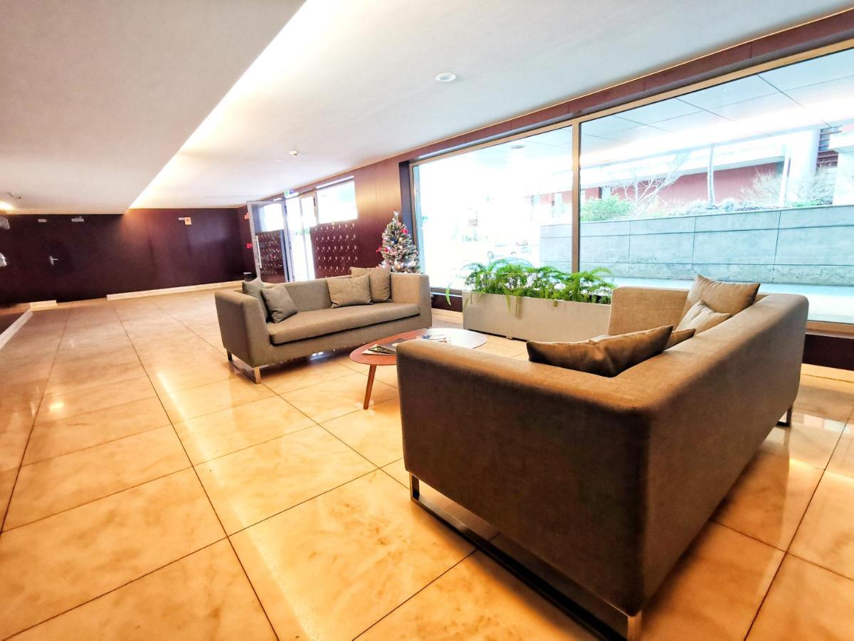 Apartment Bom Dia Parque Nacoes Lisboax *