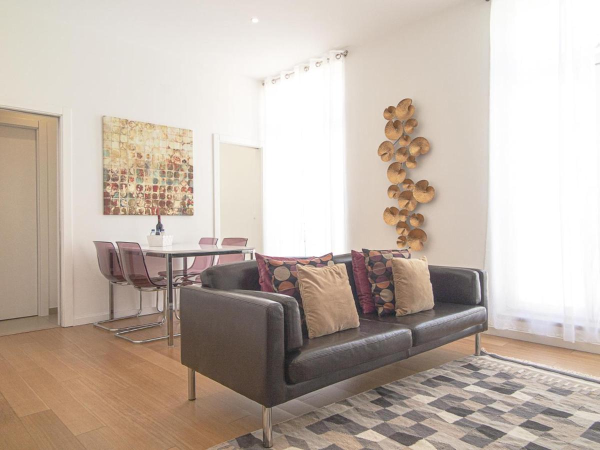 Baixa Chiado 2 Bedroom Duplex With Ac Elevator *