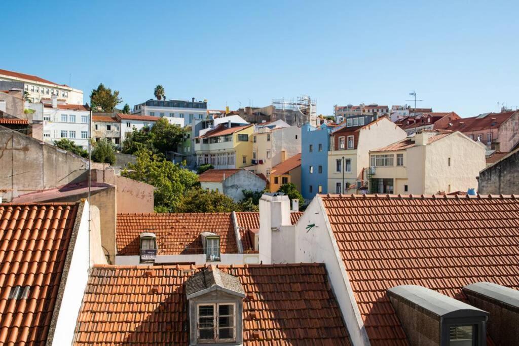 Av. Da Liberdade Comfortable With Balcony Lisbon