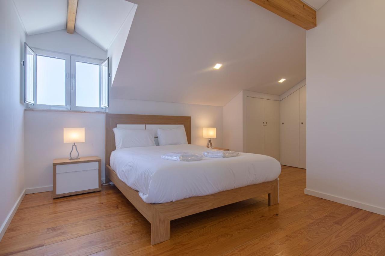 Classy Two Bedroom View Apartment