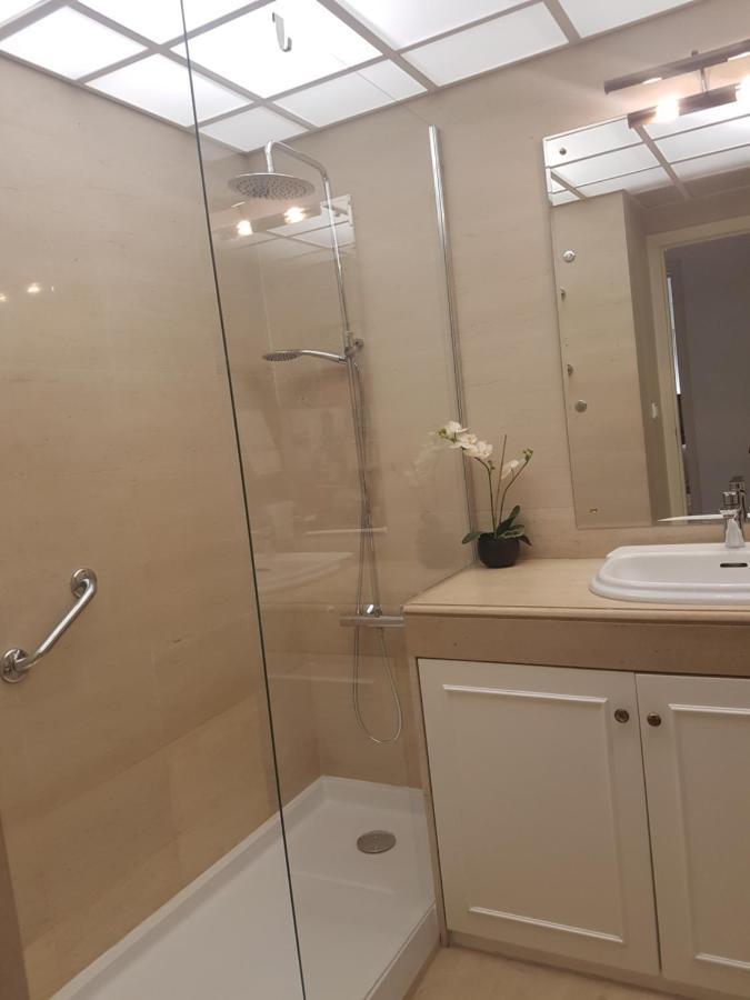 Espaçoso Apartamento Junto Ao Metro Appartement Lisboa