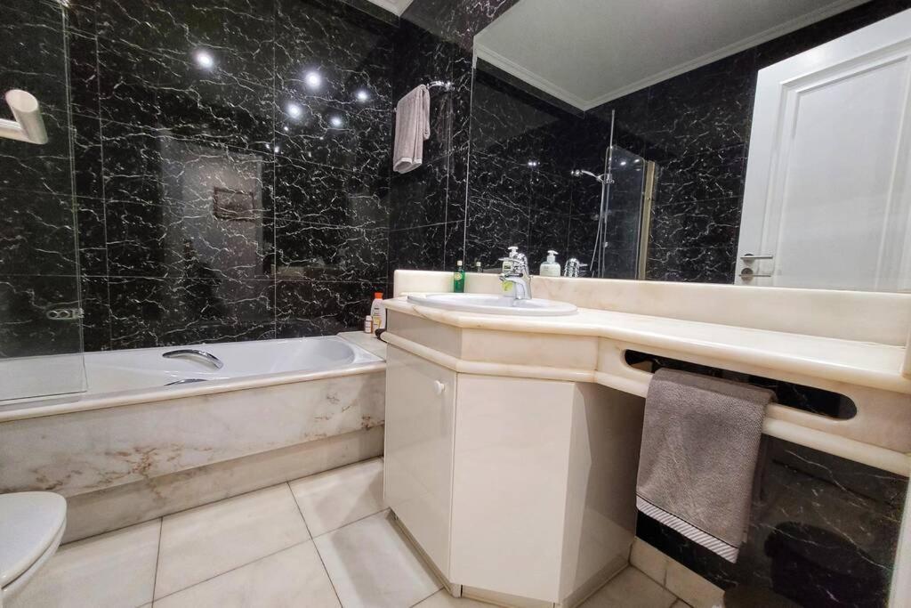 Marble - Sao Sebastiao *
