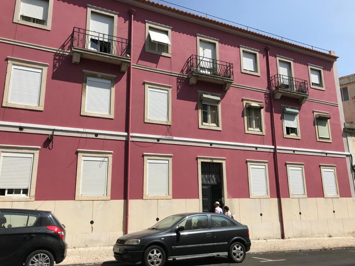 Sweet With Terrace In Apartamento Lisboa
