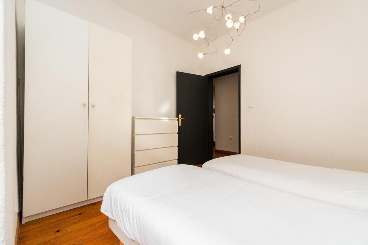 Charming 2 Bedroom Next To Praça Da Figueira Lisboa